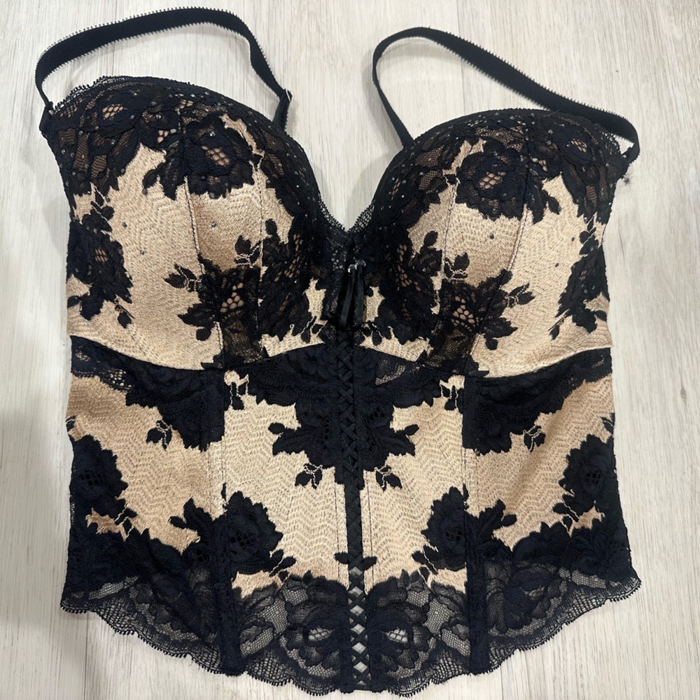 NWT Victoria's Secret Seduction Bustier 36D Black Gold
